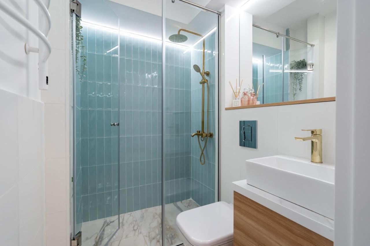 Candy Land Downtown Apartment Bucureşti Ngoại thất bức ảnh