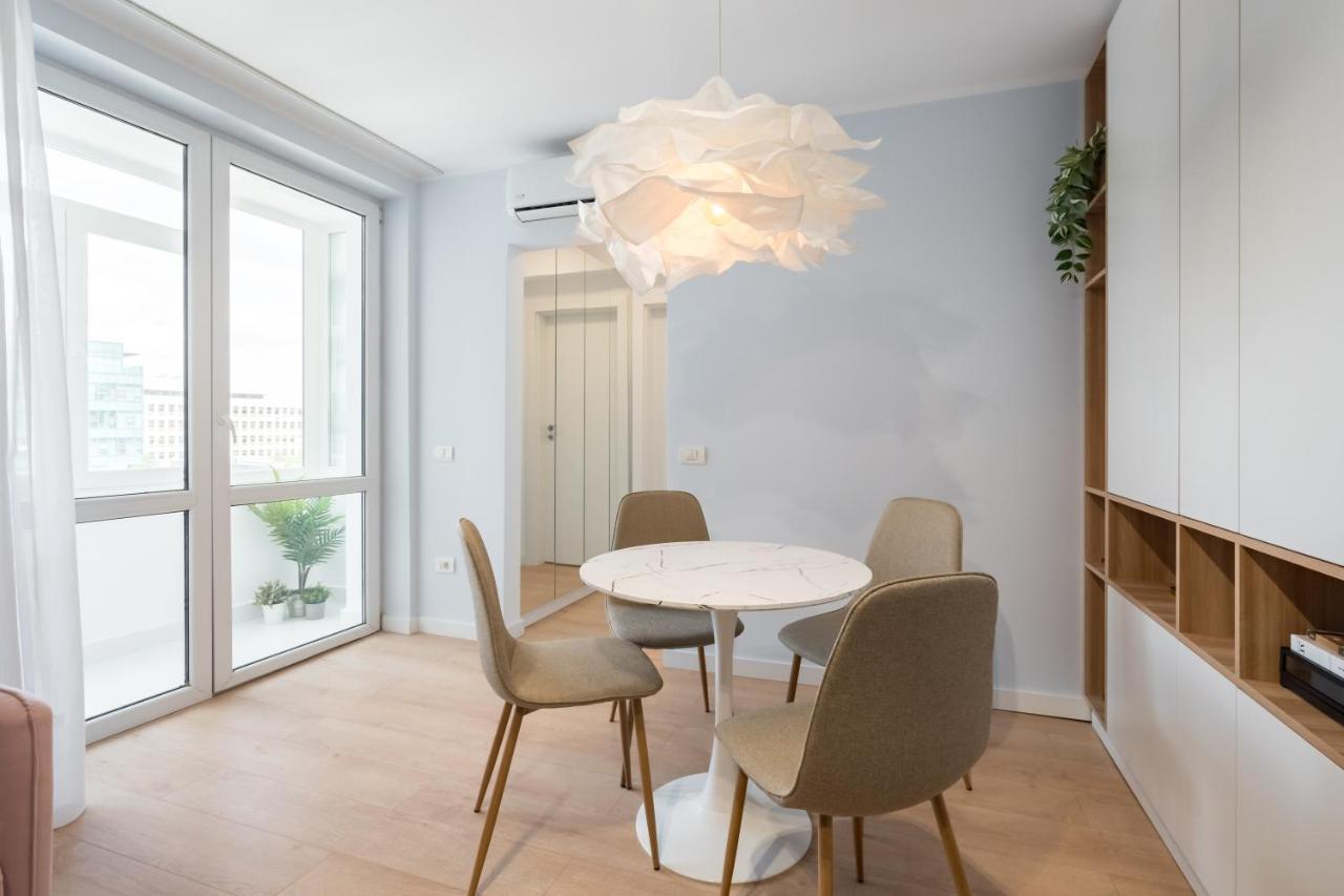 Candy Land Downtown Apartment Bucureşti Ngoại thất bức ảnh